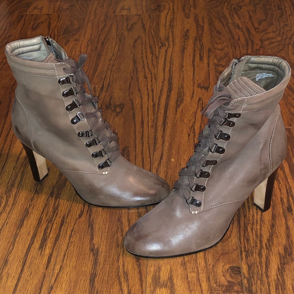 Ladies Lace-up Halogen Ankle Boots